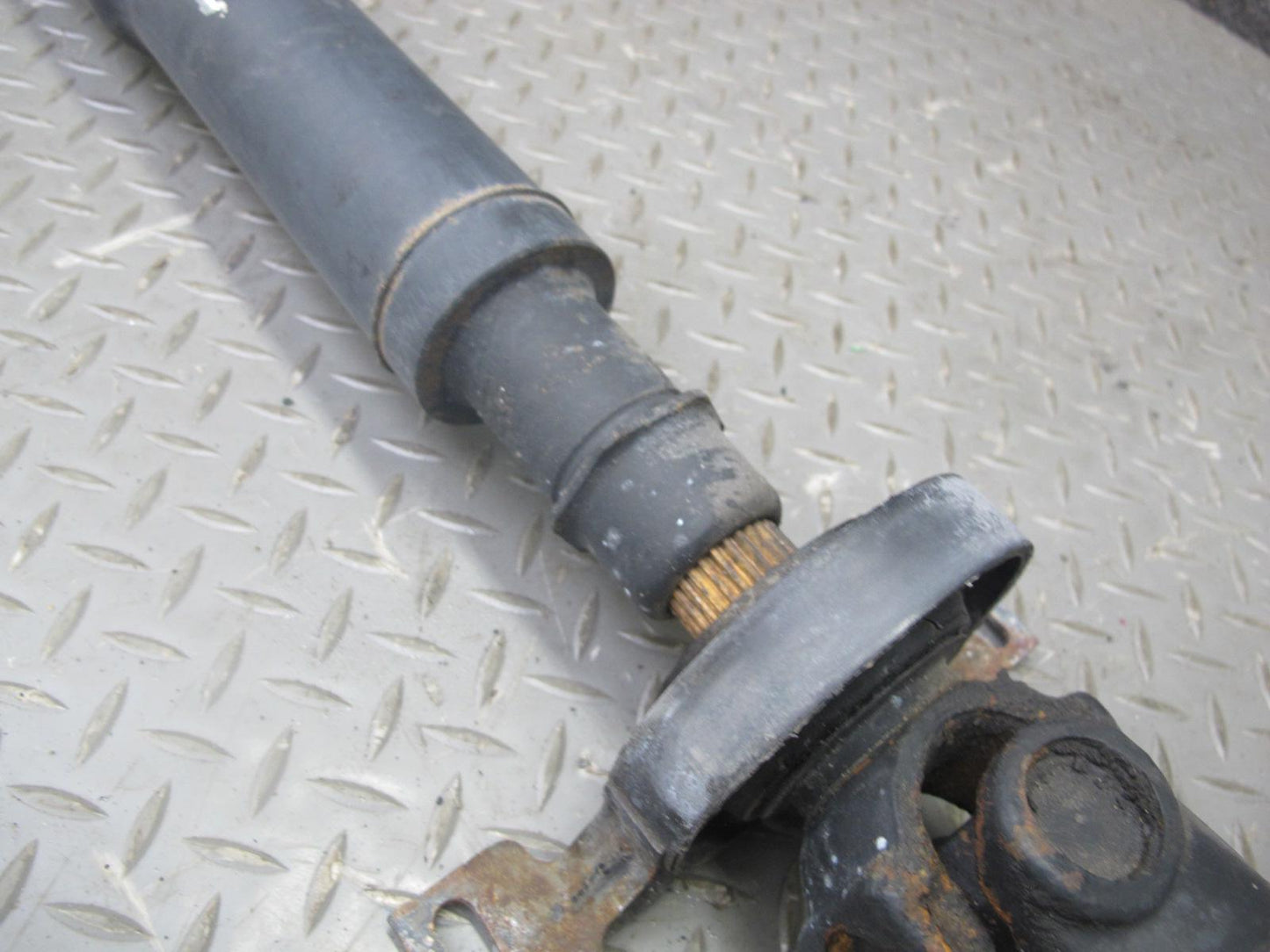 01-02 BMW E36/7 Z3 M54 3.0L RWD M/T Rear Driveshaft Drive Shaft 94K Miles OEM