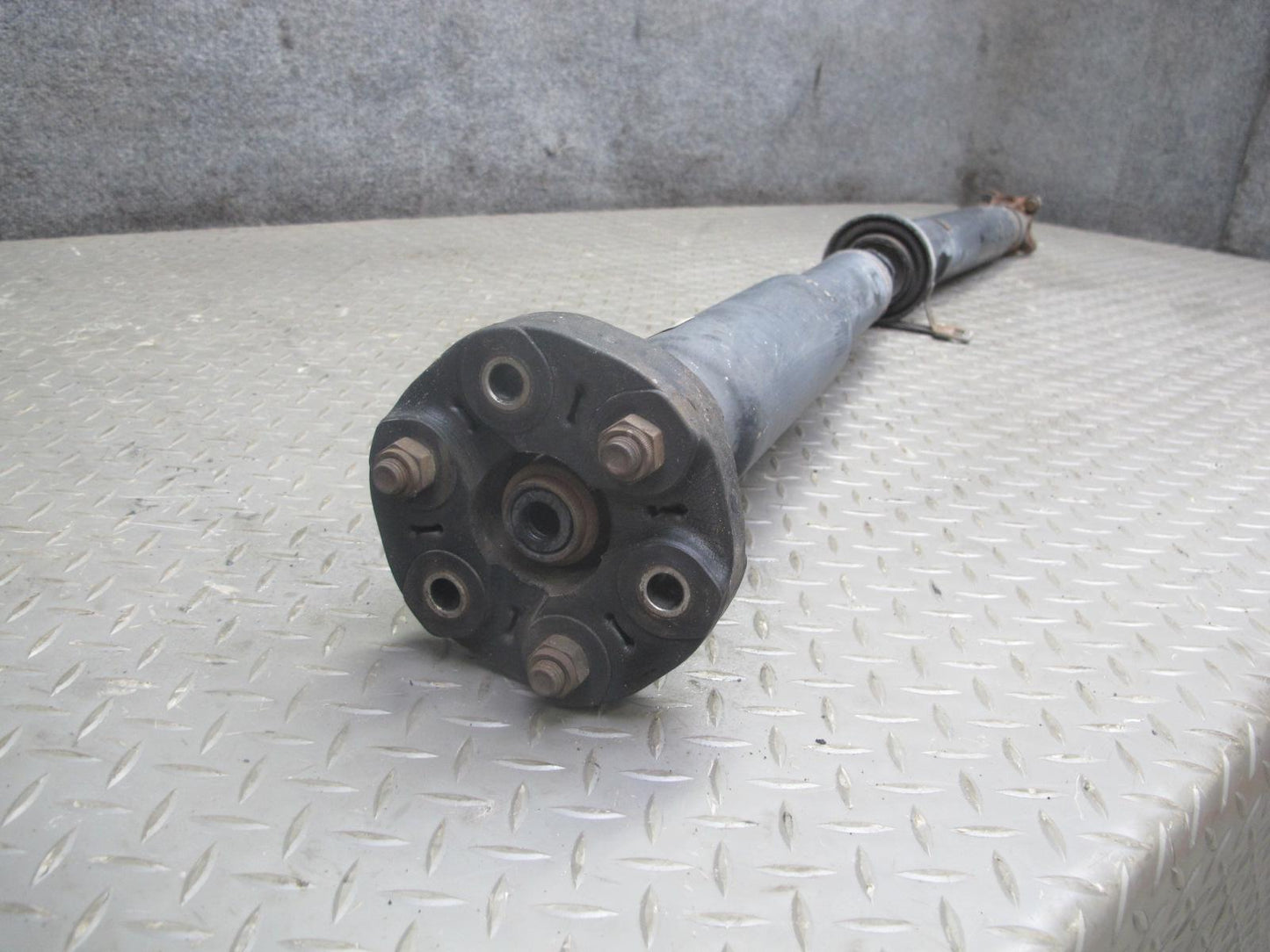 01-02 BMW E36/7 Z3 M54 3.0L RWD M/T Rear Driveshaft Drive Shaft 94K Miles OEM