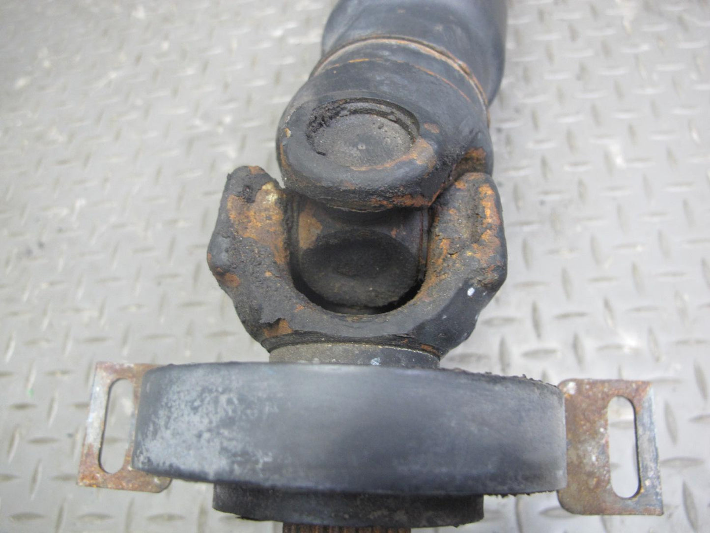01-02 BMW E36/7 Z3 M54 3.0L RWD M/T Rear Driveshaft Drive Shaft 94K Miles OEM