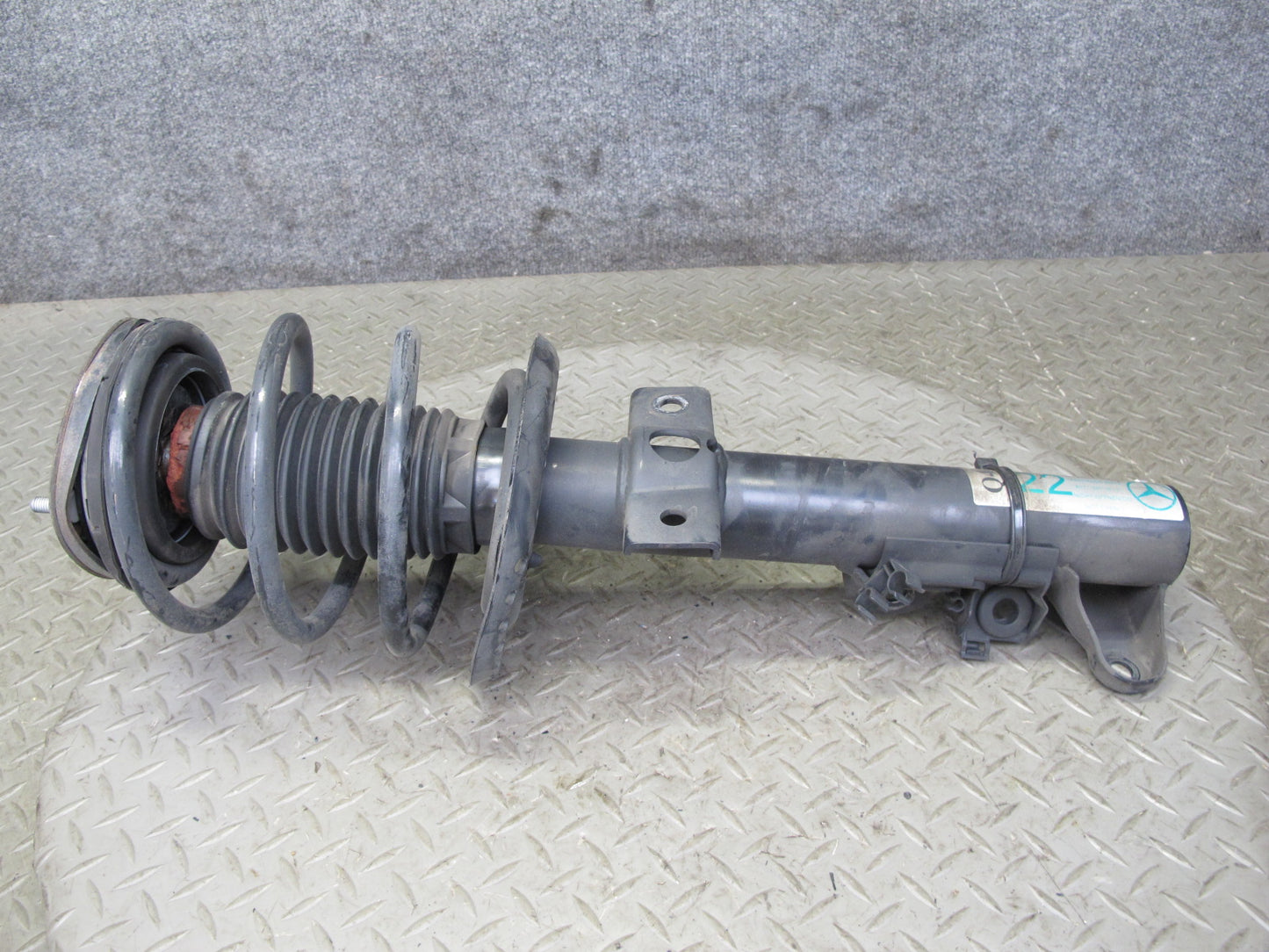 05-11 Mercedes R171 SLK Set of 2 Front Left & Right Strut Shock Absorber OEM