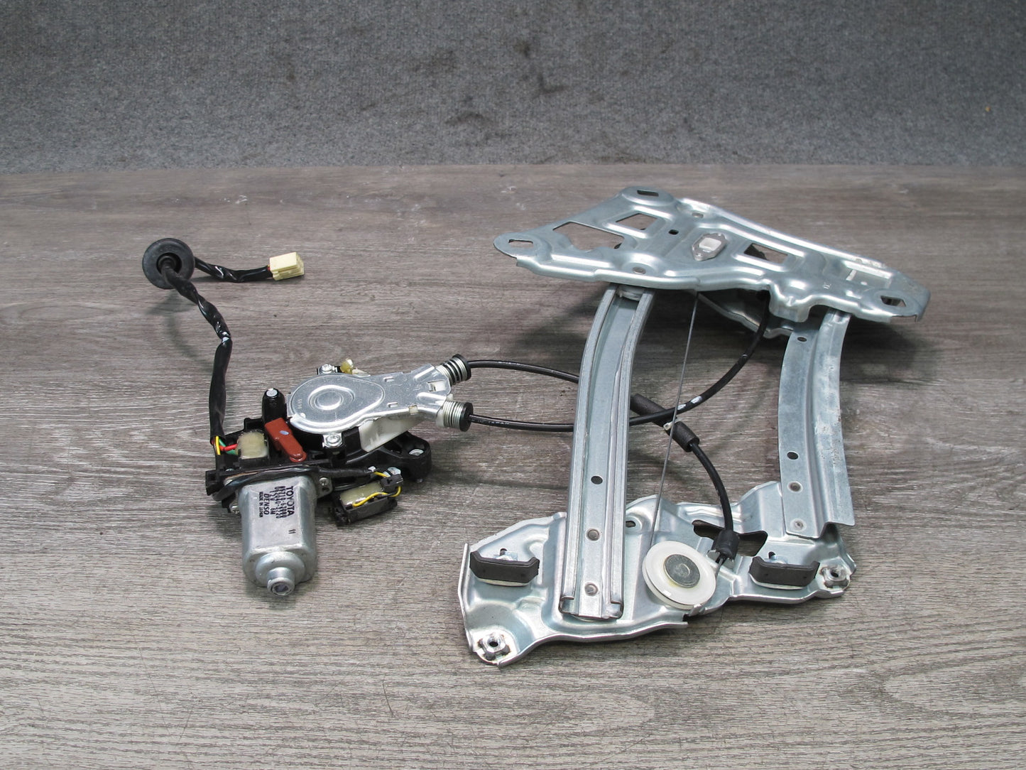 10-15 Lexus IS350 IS250 Convertible Rear Right Window Regulator w Motor OEM