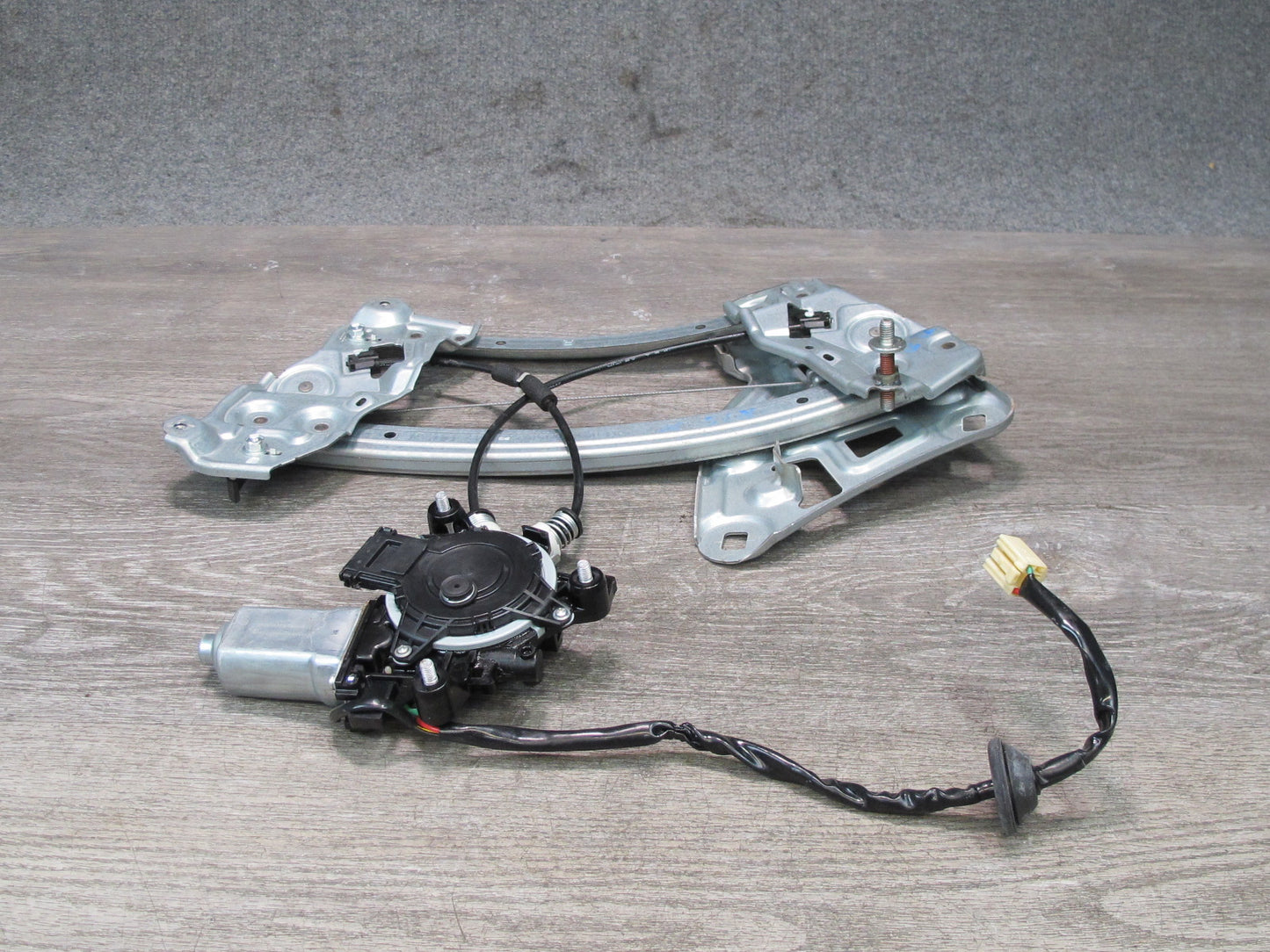 10-15 Lexus IS350 IS250 Convertible Rear Right Window Regulator w Motor OEM