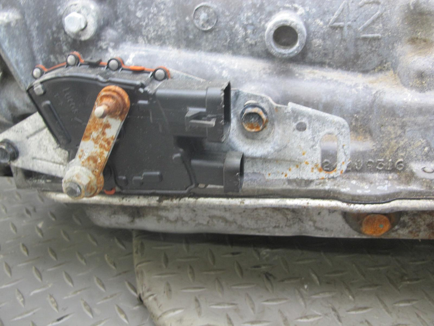 98-00 Chevrolet Corvette C5 Automatic Transmission w LSD Differential 2.73 65K