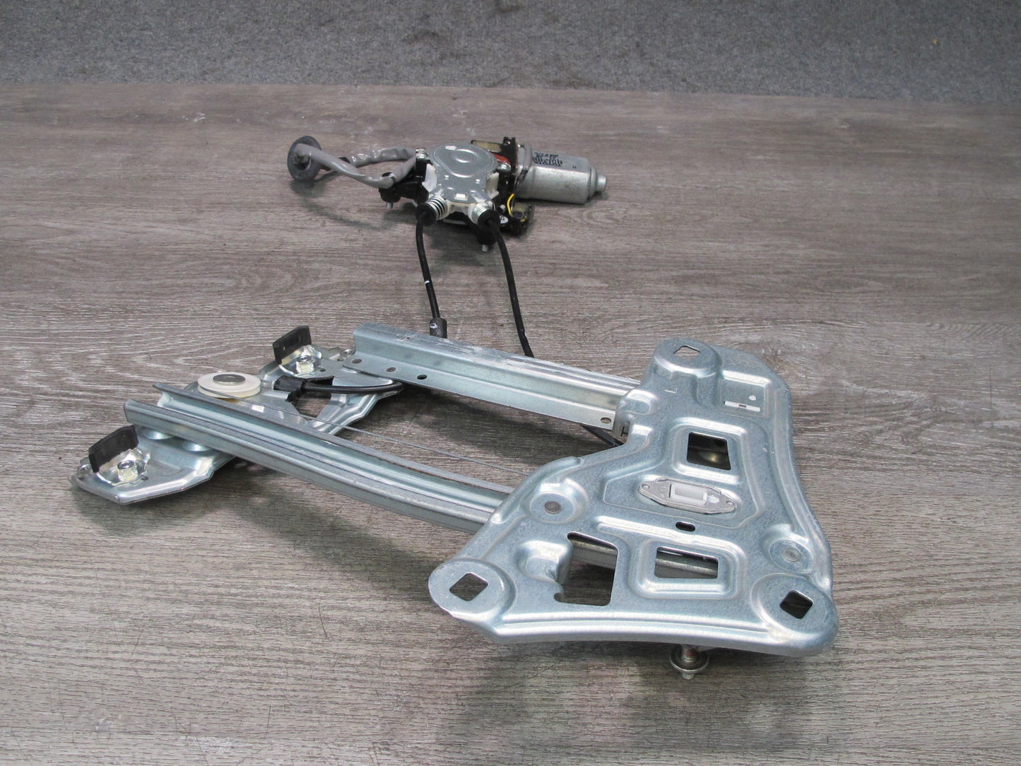 10-15 Lexus IS350 IS250 Convertible Rear Left Window Regulator w Motor OEM
