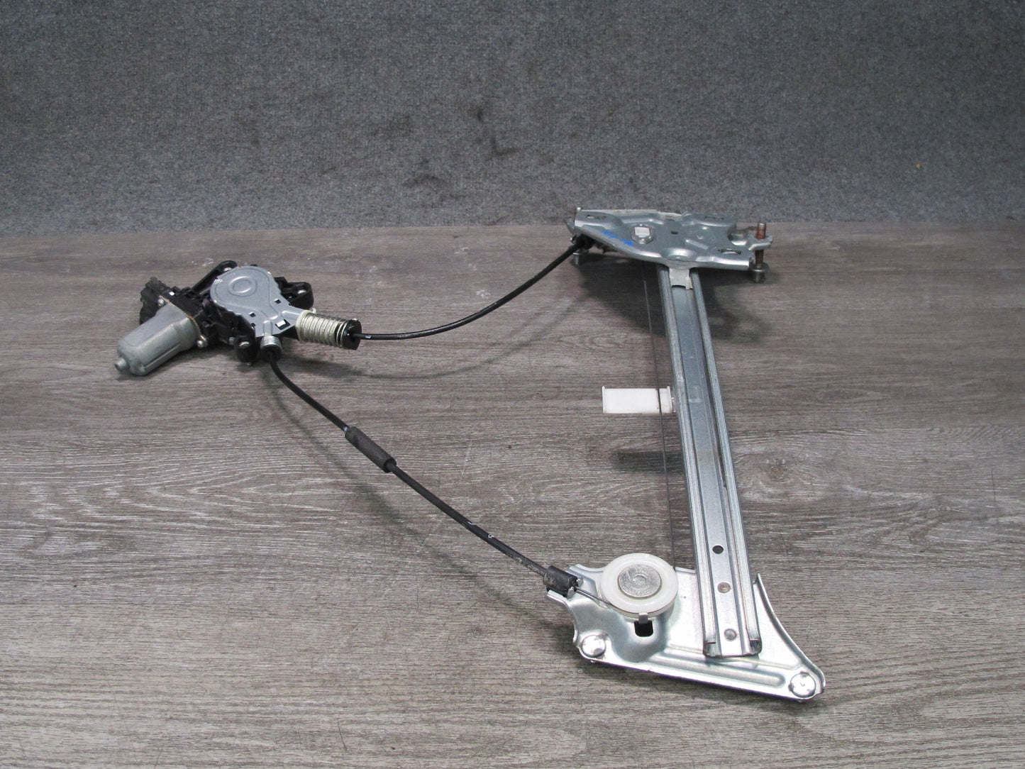 10-15 Lexus IS350 IS250 Convertible Front Right Window Regulator w Motor OEM