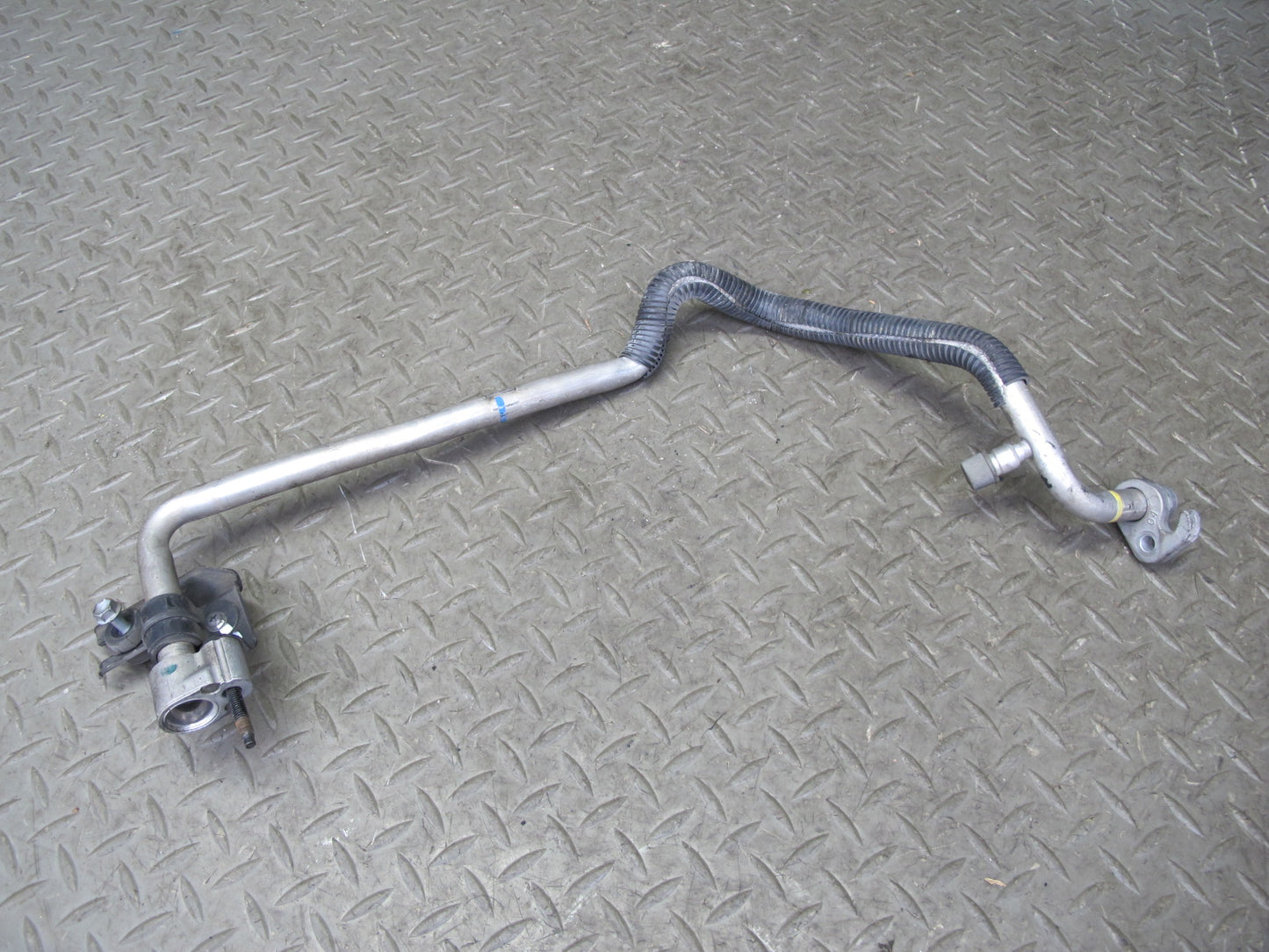 06-13 Lexus IS350 IS250 RWD A/T AC Air Conditioning Condenser Hose Line Set OEM