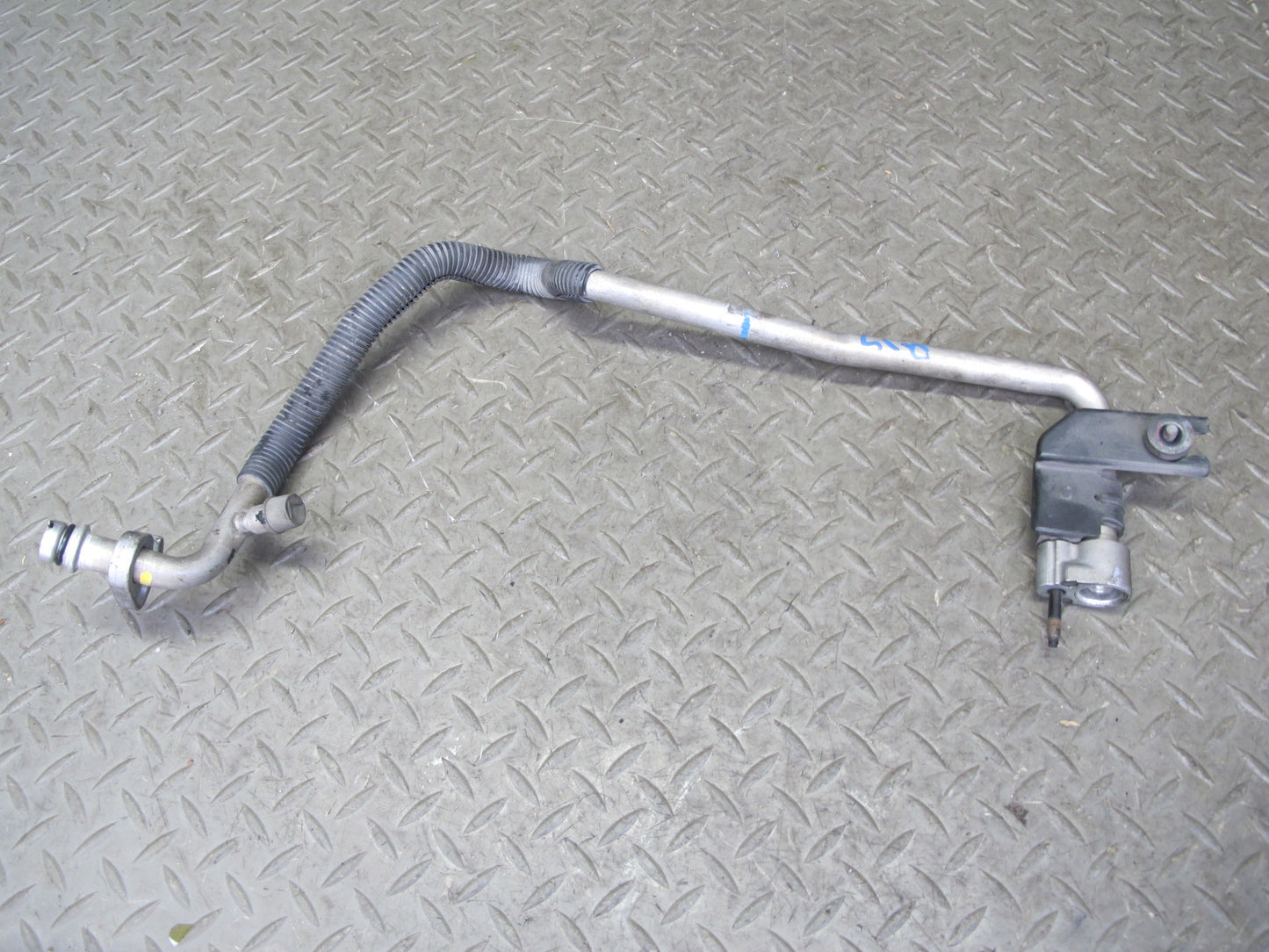 06-13 Lexus IS350 IS250 RWD A/T AC Air Conditioning Condenser Hose Line Set OEM