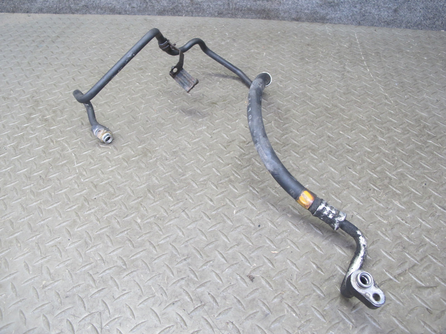 06-13 Lexus IS350 IS250 RWD A/T AC Air Conditioning Condenser Hose Line Set OEM