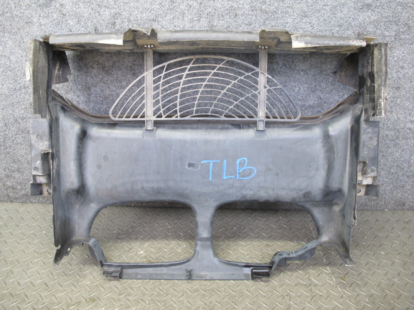 2001-2006 BMW E46 M3 S54 Engine Motor Front Radiator Air Duct Shroud Support