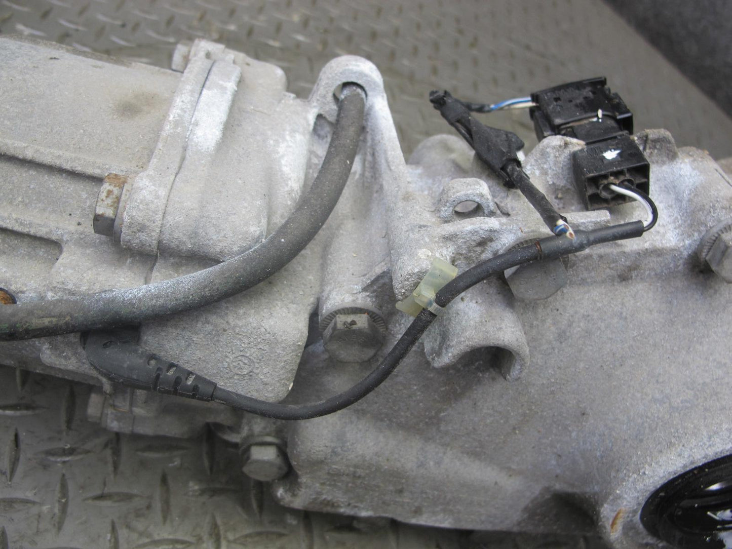 11-15 Mini Cooper S R61 R60 Countryman AWD Rear Differential Carrier 2.81 Ratio