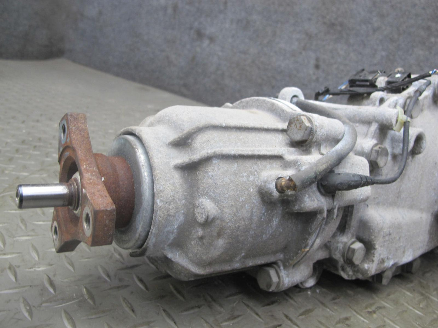 11-15 Mini Cooper S R61 R60 Countryman AWD Rear Differential Carrier 2.81 Ratio