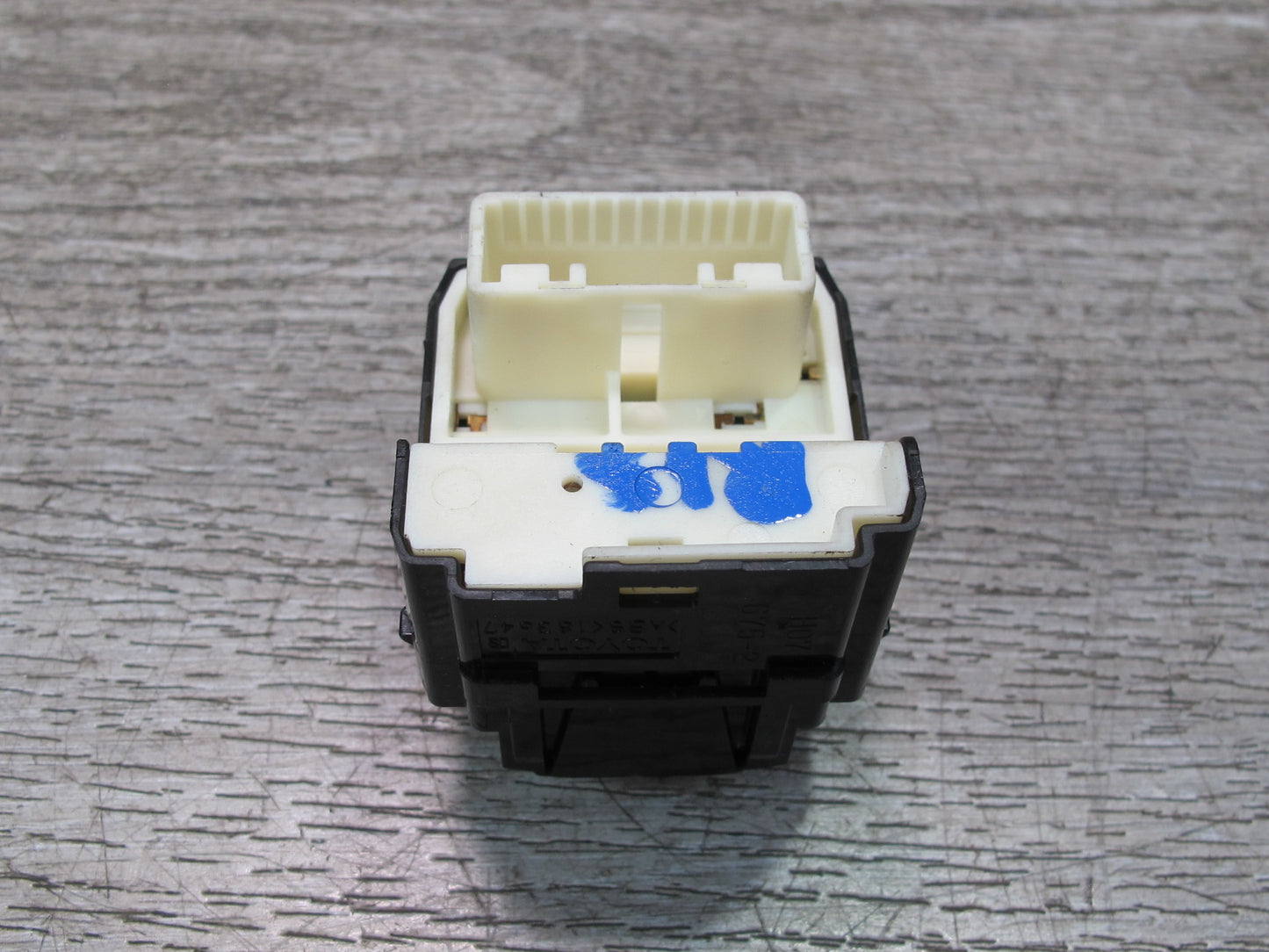 10-15 Lexus GSE20L IS350 IS250 Convertible Side View Mirror Adjust Switch OEM