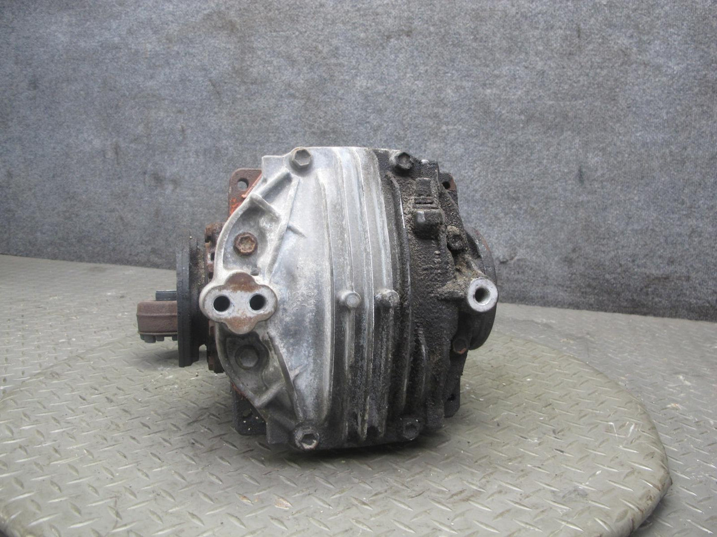 92-97 Lexus JZZ31L SC300 A/T Rear Differential Carrier 4.27 Ratio OEM