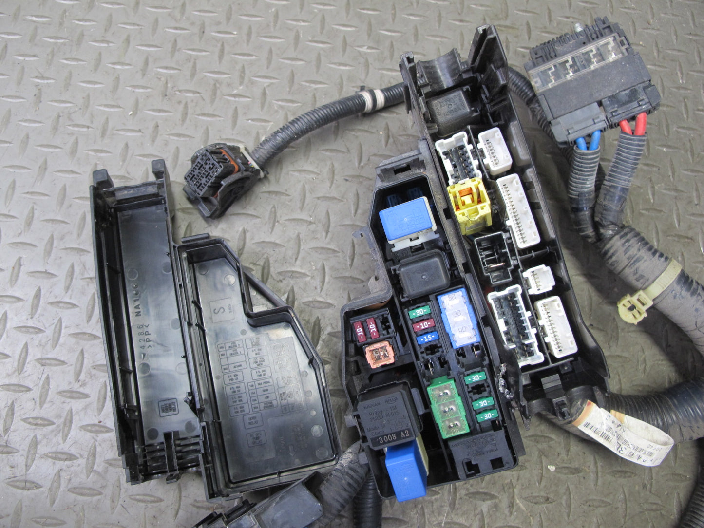 2014 Infiniti QX60 2.5L Hybrid Engine Bay Motor Wire Wiring Harness w Fuse Box
