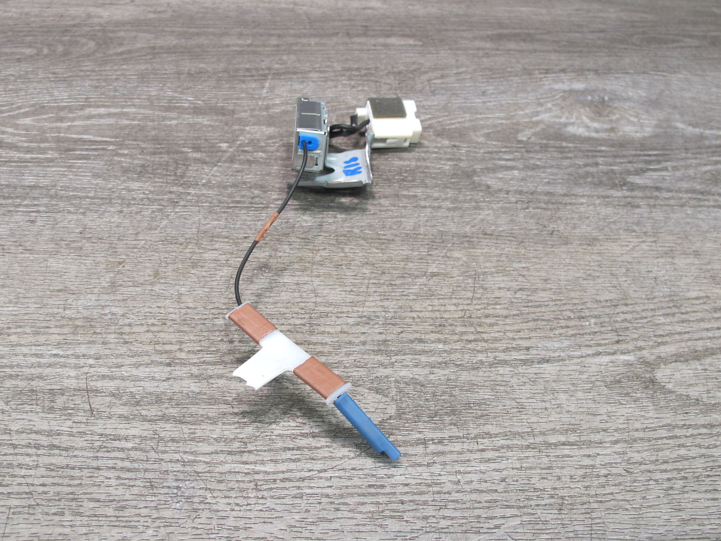 10-15 Lexus IS350 IS250 Convert Radio Antenna AMP Amplifier Control Module OEM