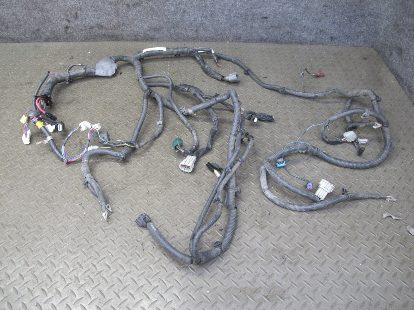 2014 Infiniti QX60 2.5L Hybrid Engine Bay Motor Wire Wiring Harness w Fuse Box