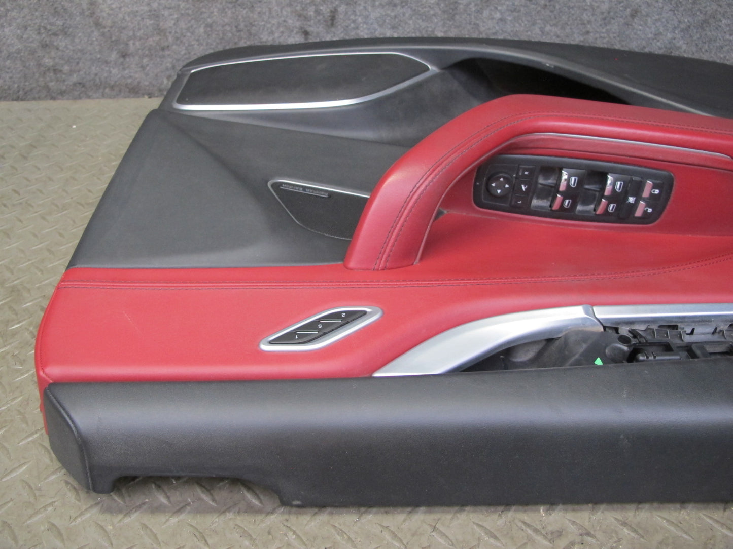 2017-2020 Maserati Levante M161 Front Left Side Door Interior Trim Cover Panel