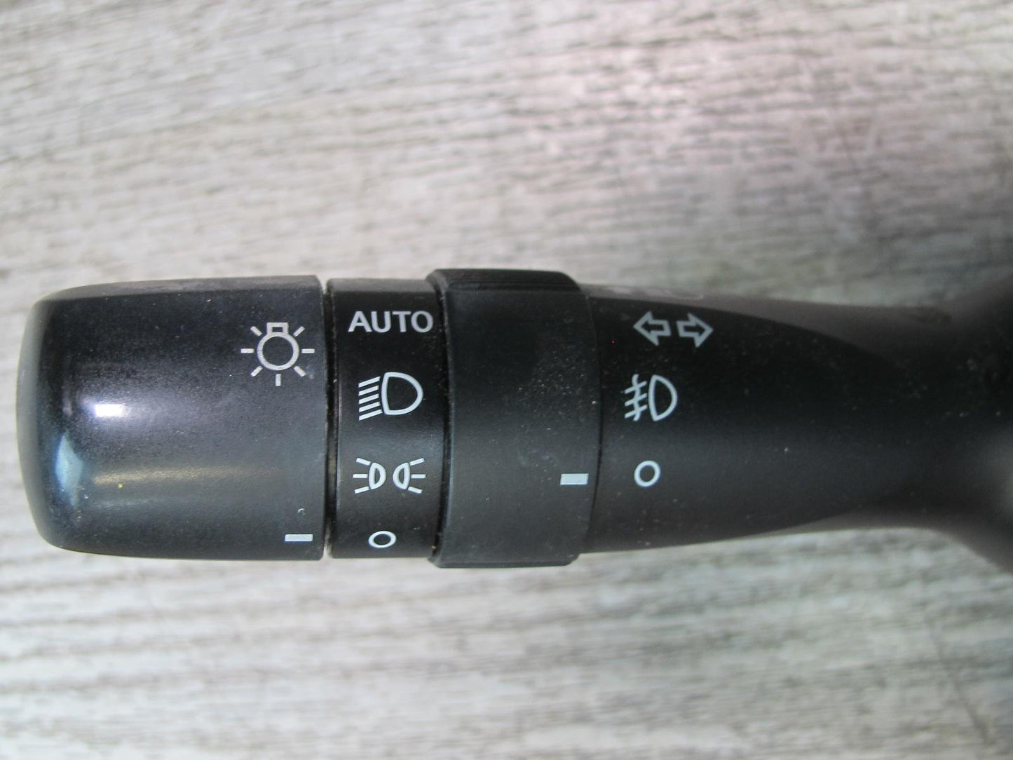 10-11 Lexus IS350 IS250 Convertible Steering Column Turn Signal Wiper Switch OEM
