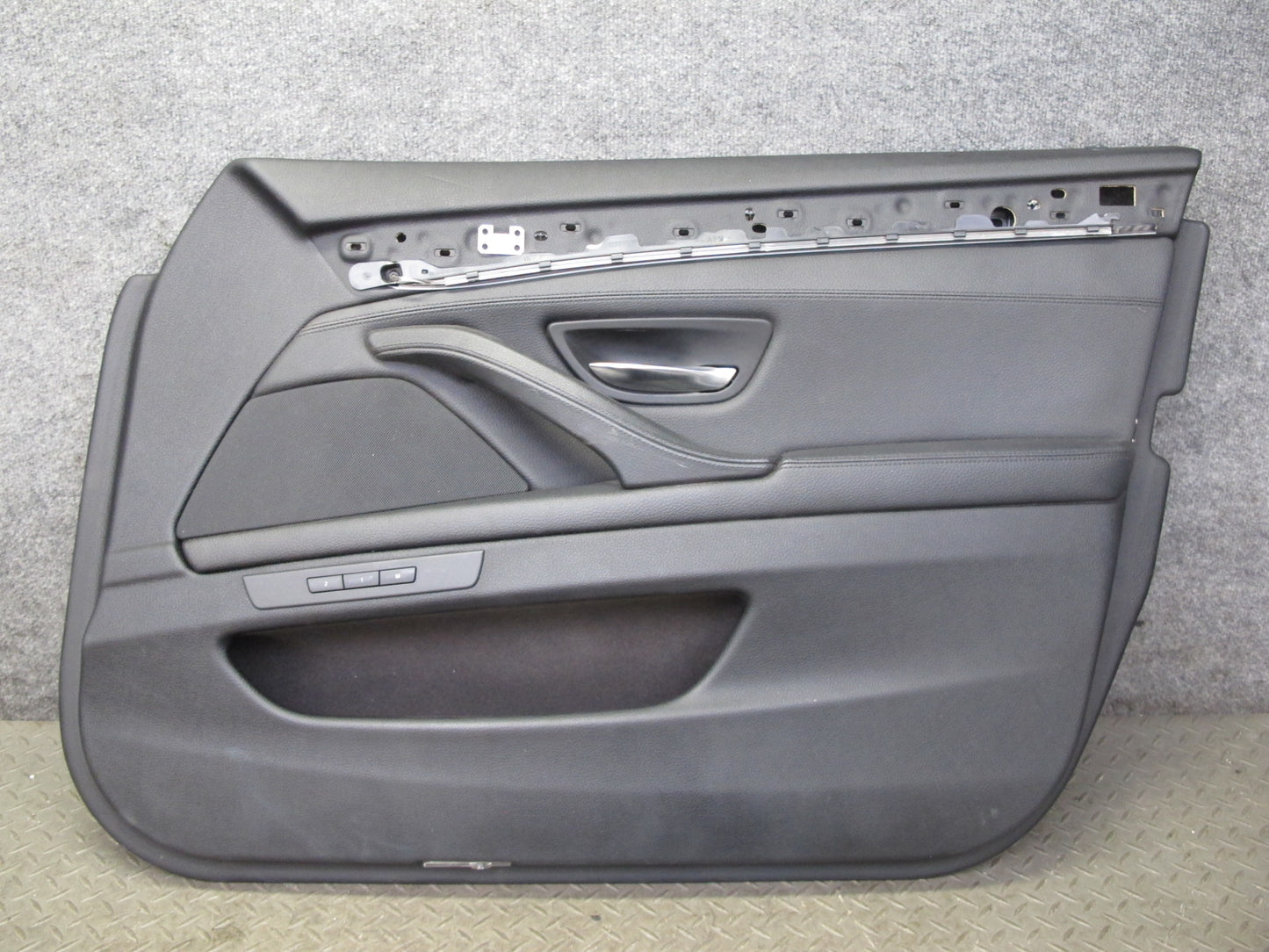 11-16 BMW F10 5-SERIES 550i Front Left Right Door Interior Trim Panel Cover OEM