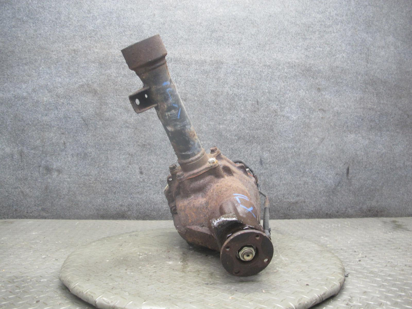 1998-2002 Lexus J100 LX470 4WD Front Differential Axle Carrier 4.30 Ratio 85K