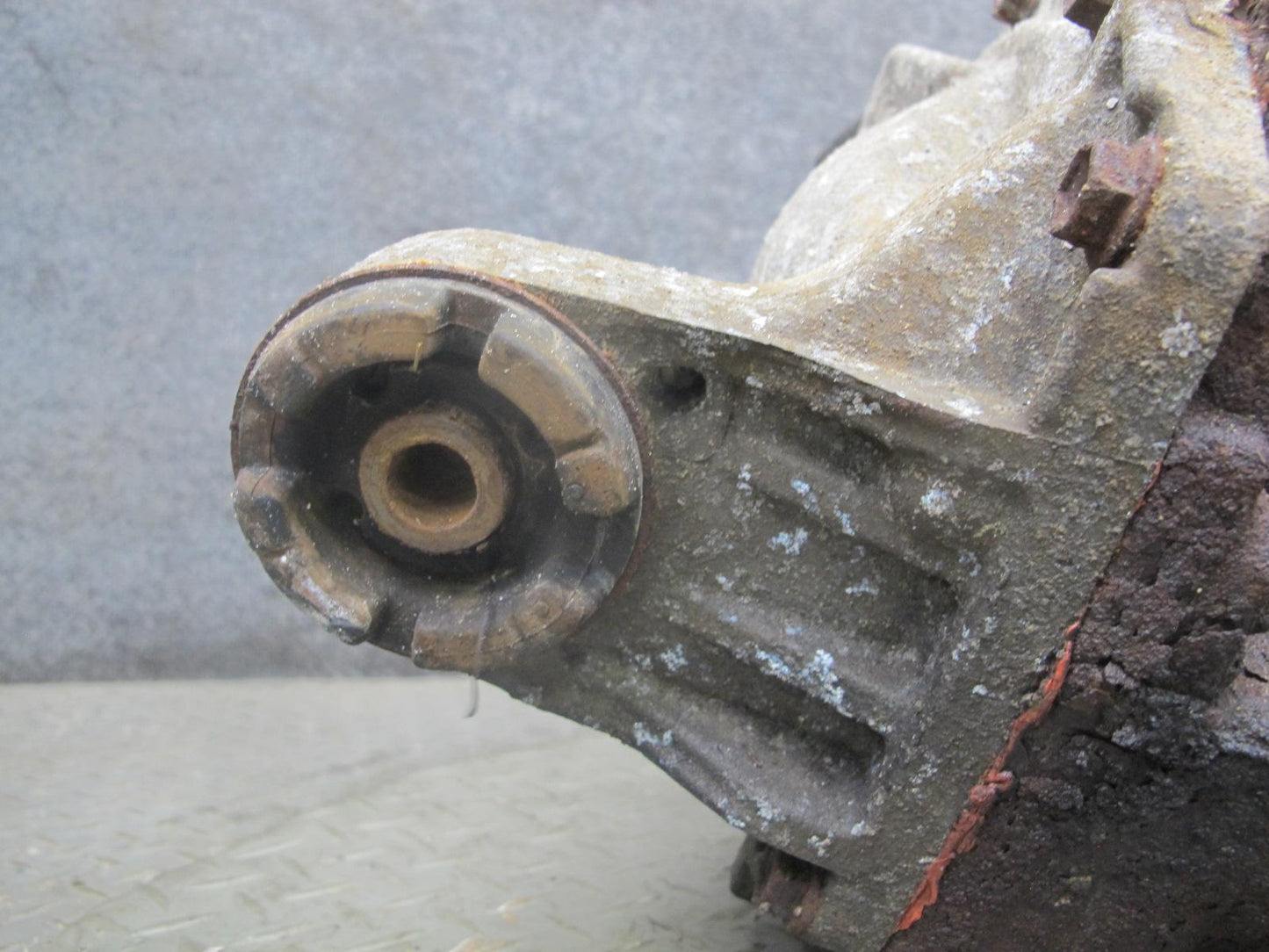 1998-2002 Lexus J100 LX470 4WD Front Differential Axle Carrier 4.30 Ratio 85K
