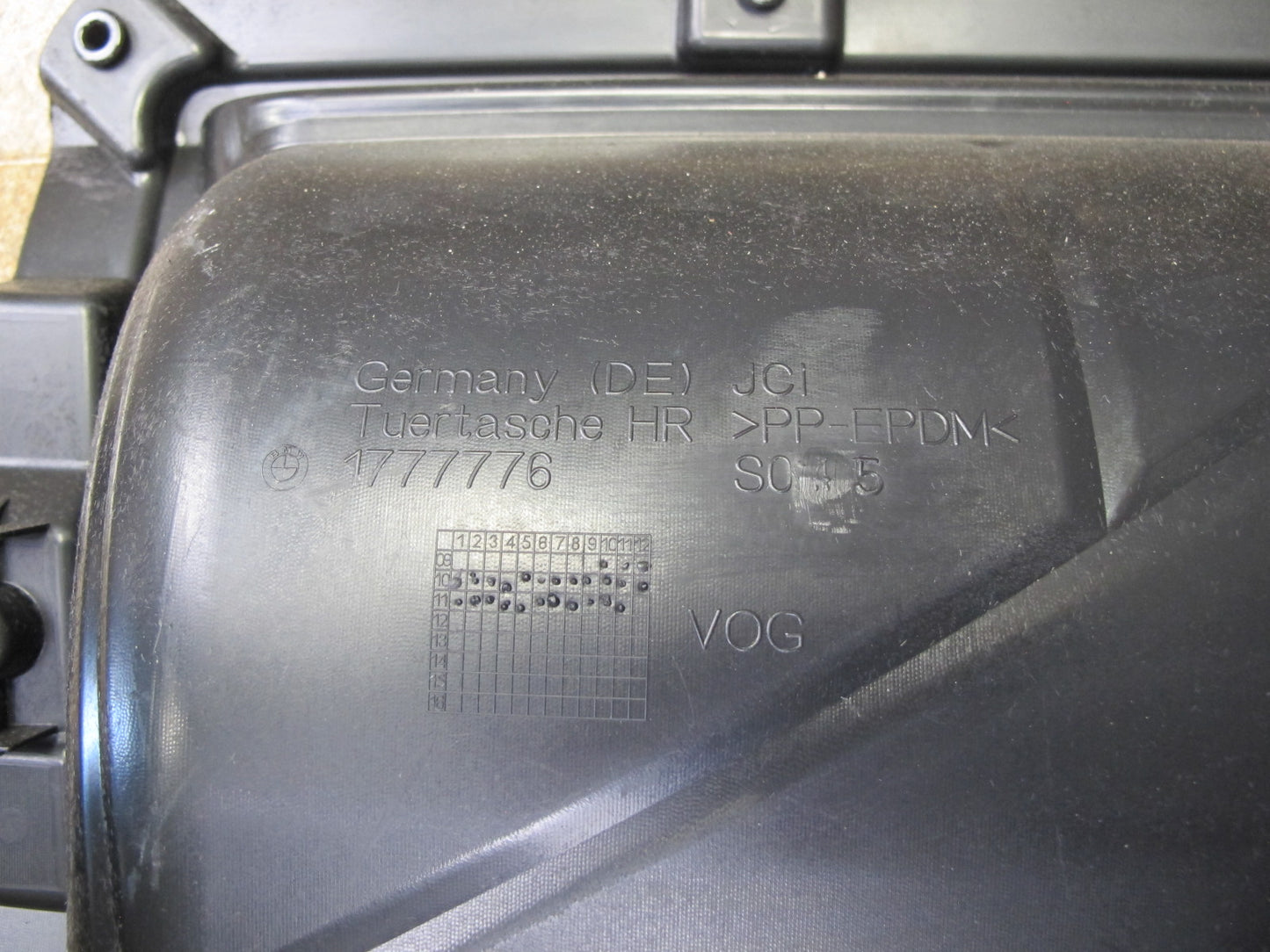 11-16 BMW F10 5-SERIES 550i Rear Left & Right Door Interior Trim Cover Panel OEM