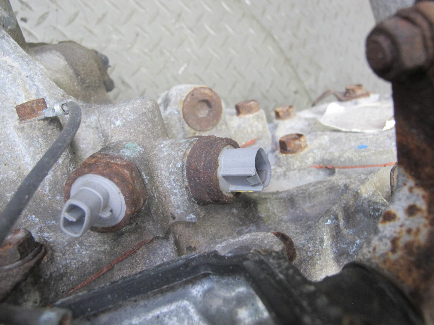 2000-2002 Lexus LX470 J100 Transmission Transfer Case Box W/ Motor Assy 85K Mile