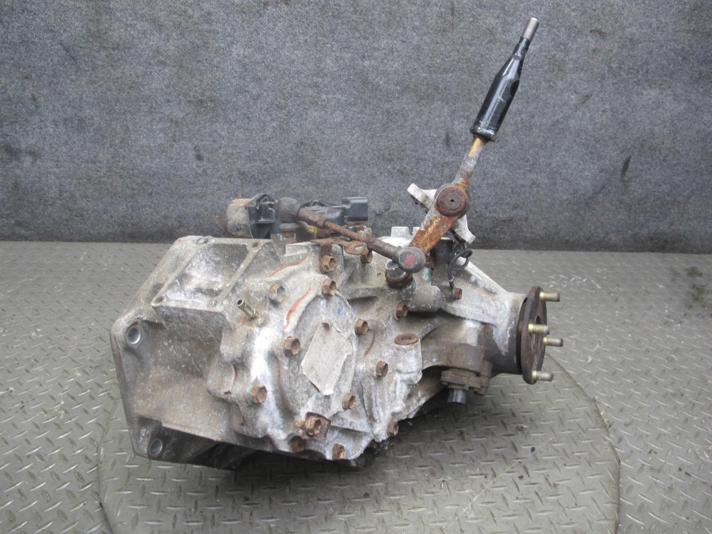 2000-2002 Lexus LX470 J100 Transmission Transfer Case Box W/ Motor Assy 85K Mile