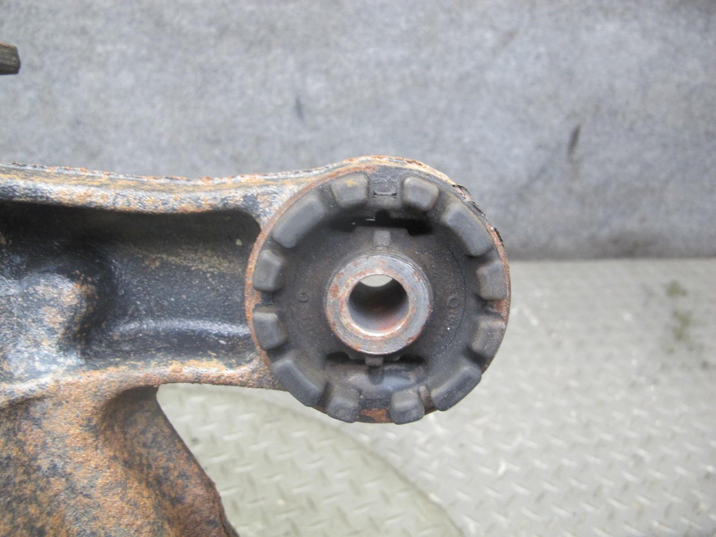 04-06 Lexus UCF30L LS430 RWD Rear Differential Carrier 3.769 Ratio 116K OEM