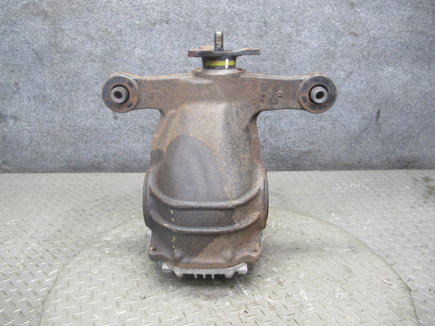 04-06 Lexus UCF30L LS430 RWD Rear Differential Carrier 3.769 Ratio 116K OEM