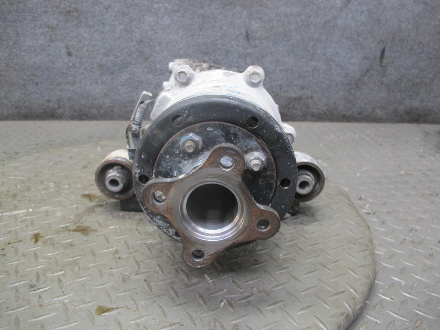 2014-2015 Infiniti QX60 2.5L Hybrid AWD Rear Differential Carrier 123k Miles