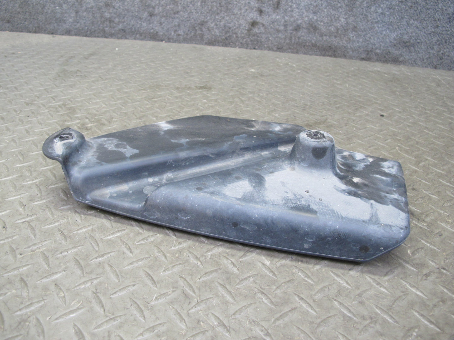 10-15 Lexus IS350 IS250 Conv Left Differential Support Protector 52384-53010 OEM