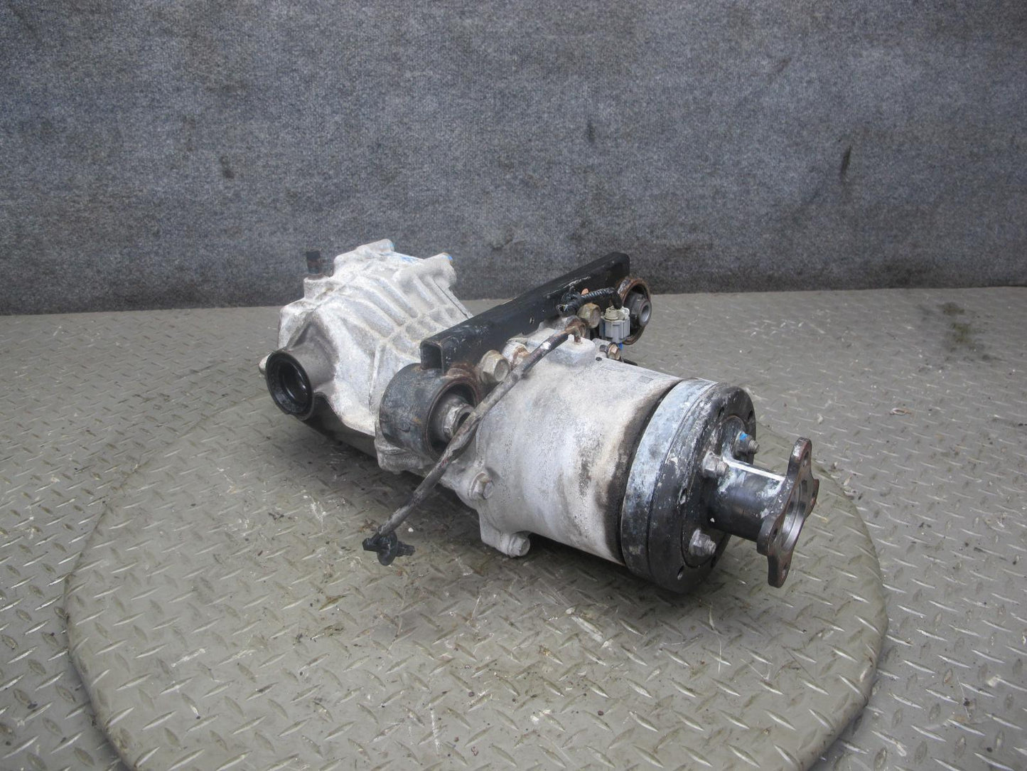 2014-2015 Infiniti QX60 2.5L Hybrid AWD Rear Differential Carrier 123k Miles