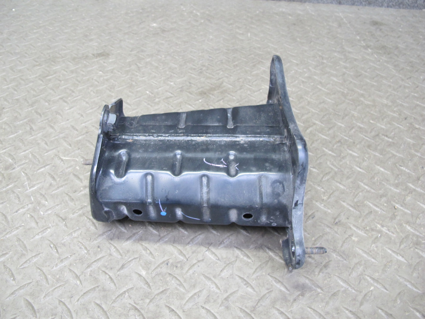 06-15 Lexus IS350 IS250 Front Bumper Reinforcement Support Bracket Mount Set OEM