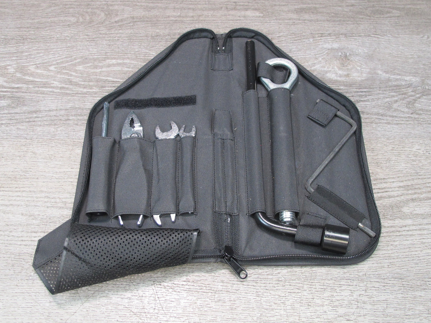 06-15 Lexus IS350 IS250 Emergency Spare Tire Tool KIT w Case OEM