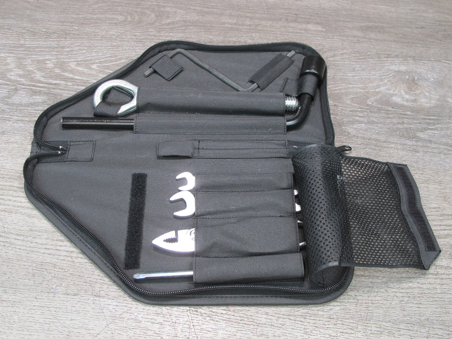 06-15 Lexus IS350 IS250 Emergency Spare Tire Tool KIT w Case OEM
