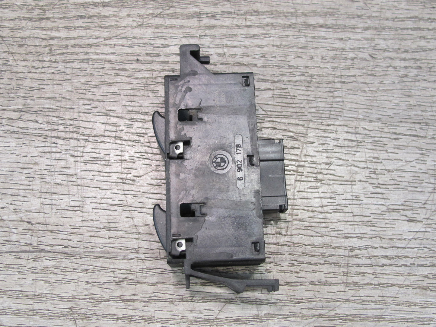 2001-2006 BMW E46 M3 Coupe Convertible Right Passenger Side Window Switch