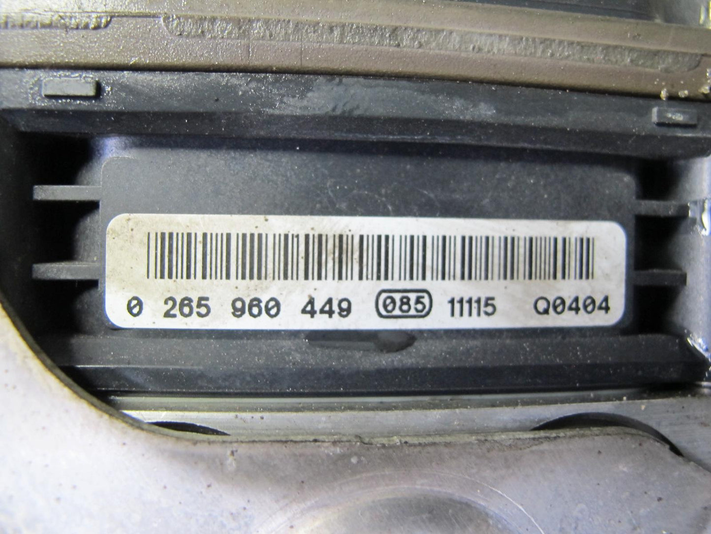 11-13 BMW F10 550i AWD DSC ABS Anti Lock Brake Pump Control Module 6852820 OEM