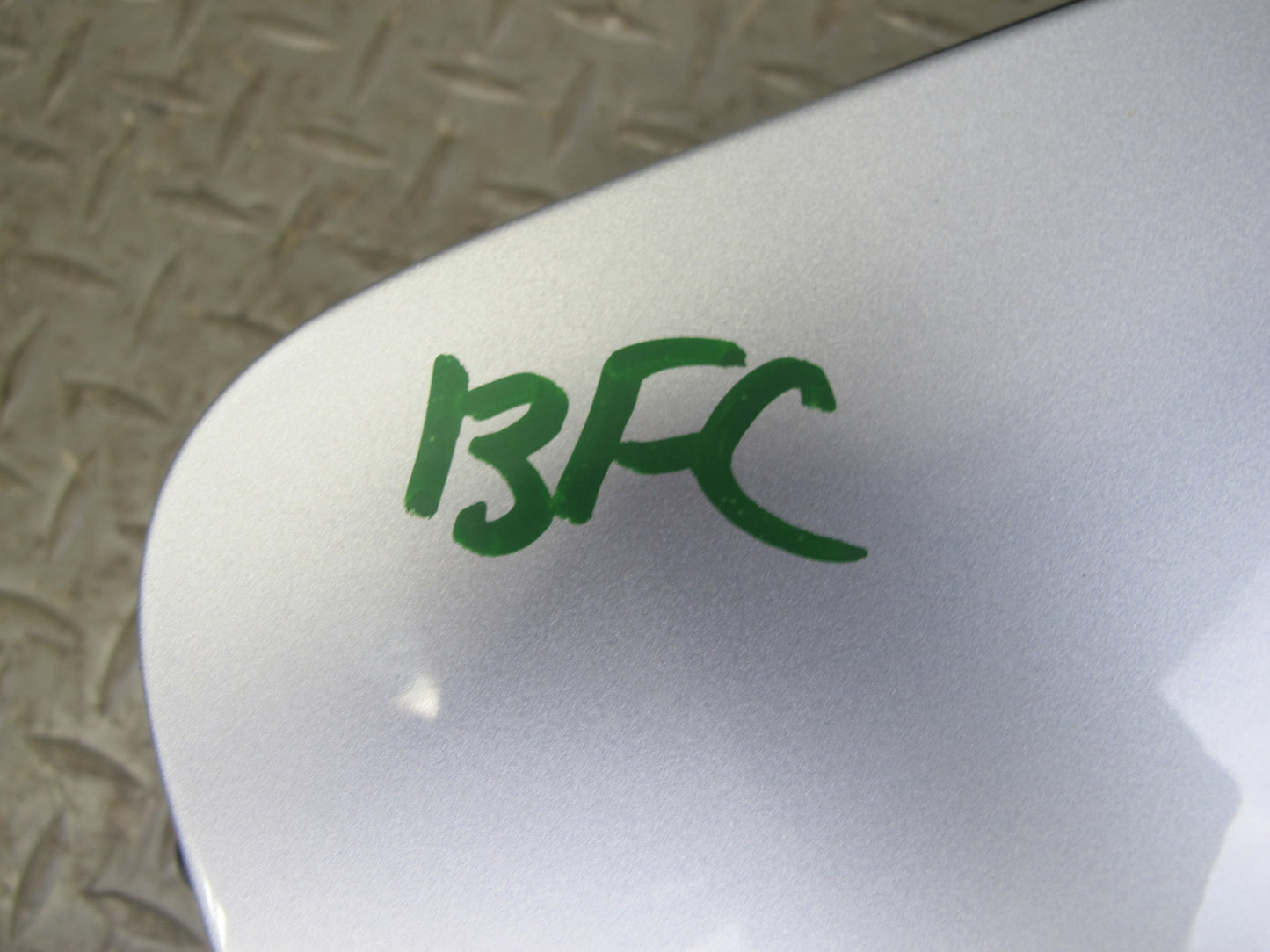 11-16 BMW F10 528 535 550 Gas Fuel Filler Lid Door Titan Silver 354 7218336 OEM