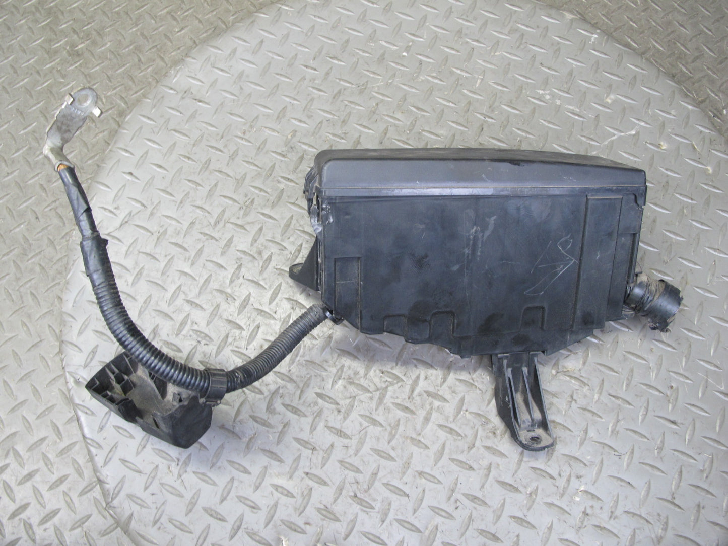 10-15 Lexus IS250 Convertible Power Distribution Fuse Box w Battery Cable OEM