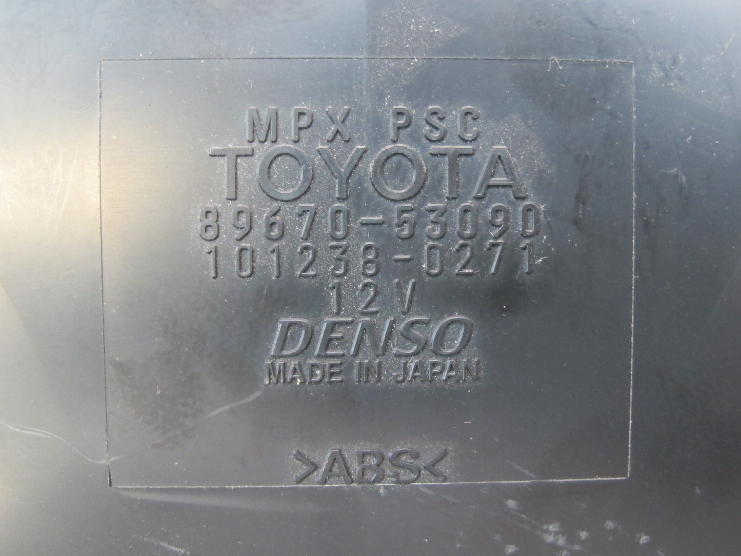 06-12 Lexus IS350 IS250 A/T MPX Power Supply Control Module 89670-53090 OEM
