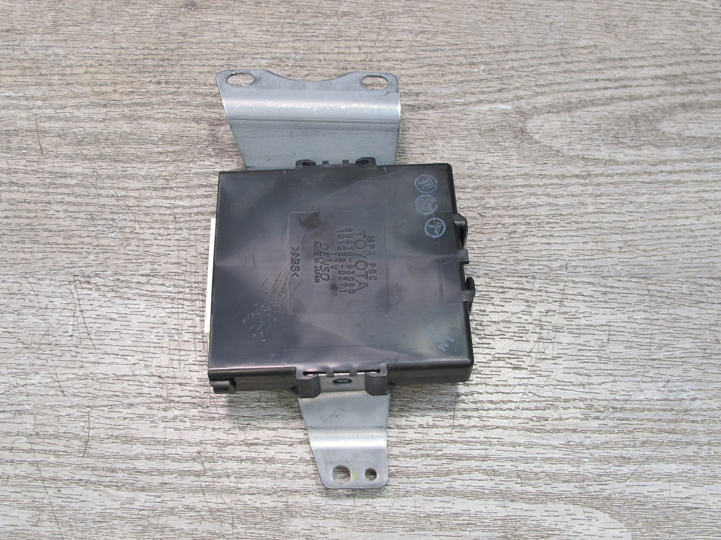 06-12 Lexus IS350 IS250 A/T MPX Power Supply Control Module 89670-53090 OEM
