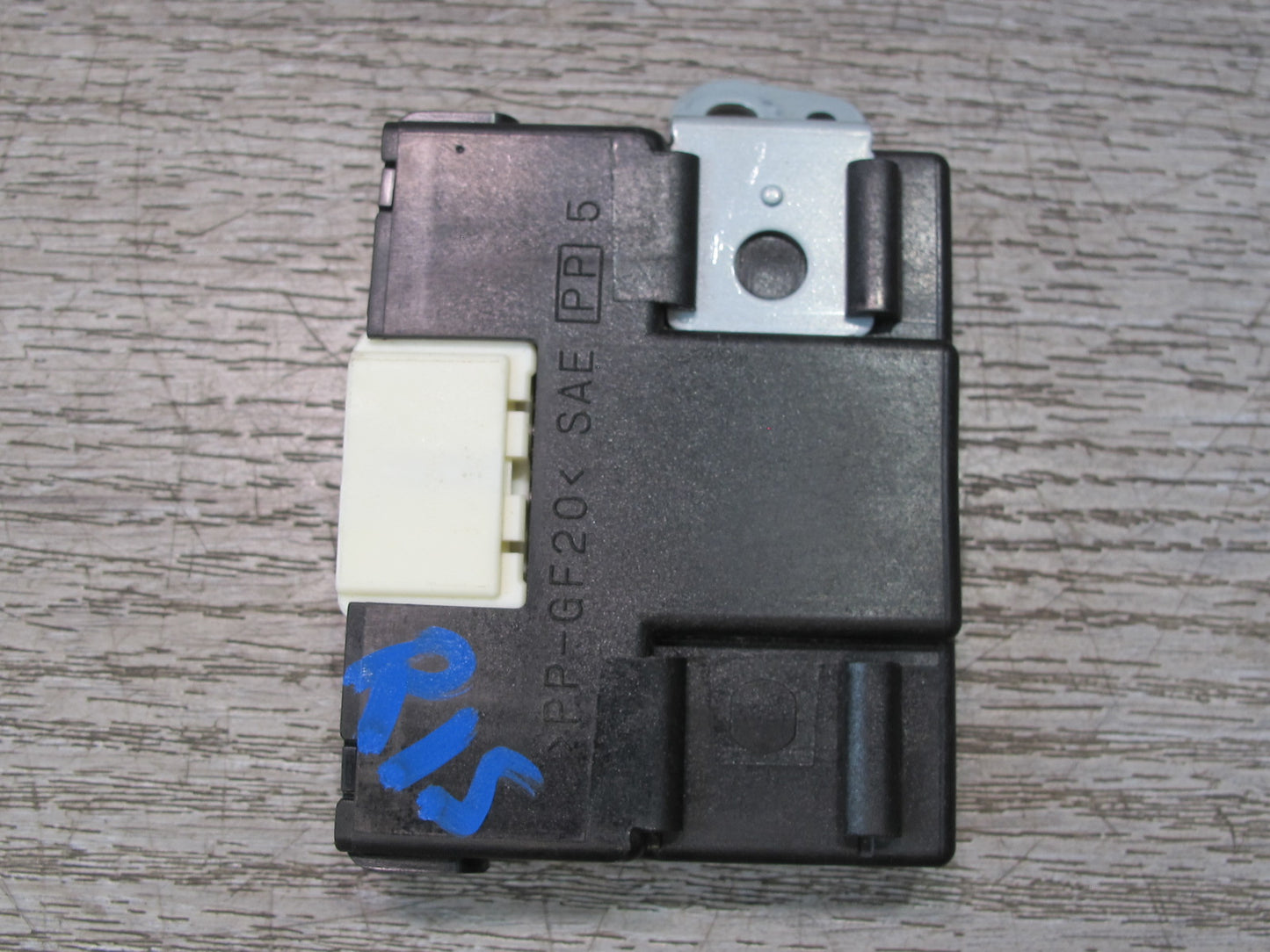 06-15 Lexus IS350 IS250 Theft Locking Security Control Module 89784-53011 OEM