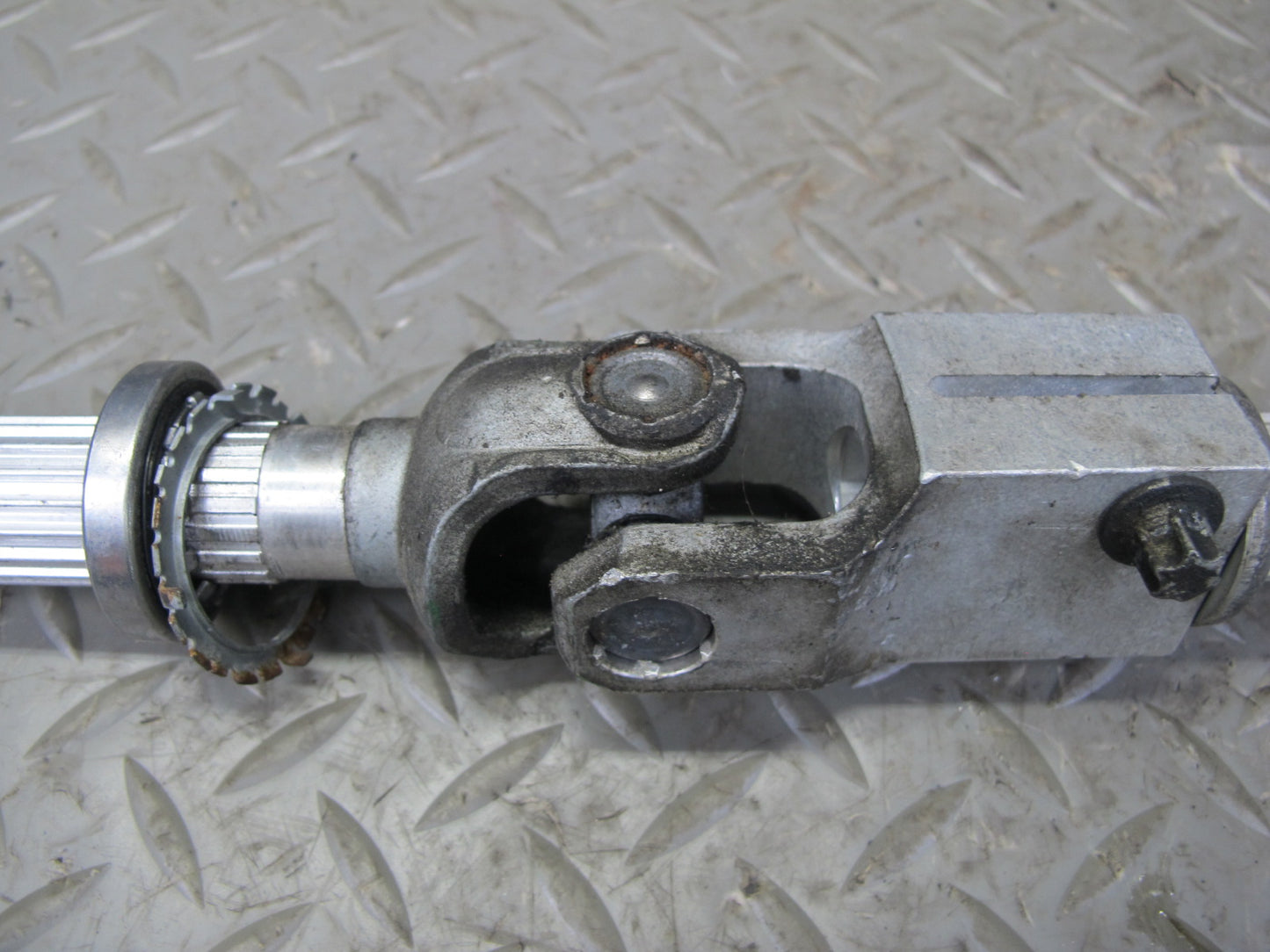 11-16 BMW F10 535i 528i 550i 650i Steering Shaft Column Linkage Joint 778136 OEM