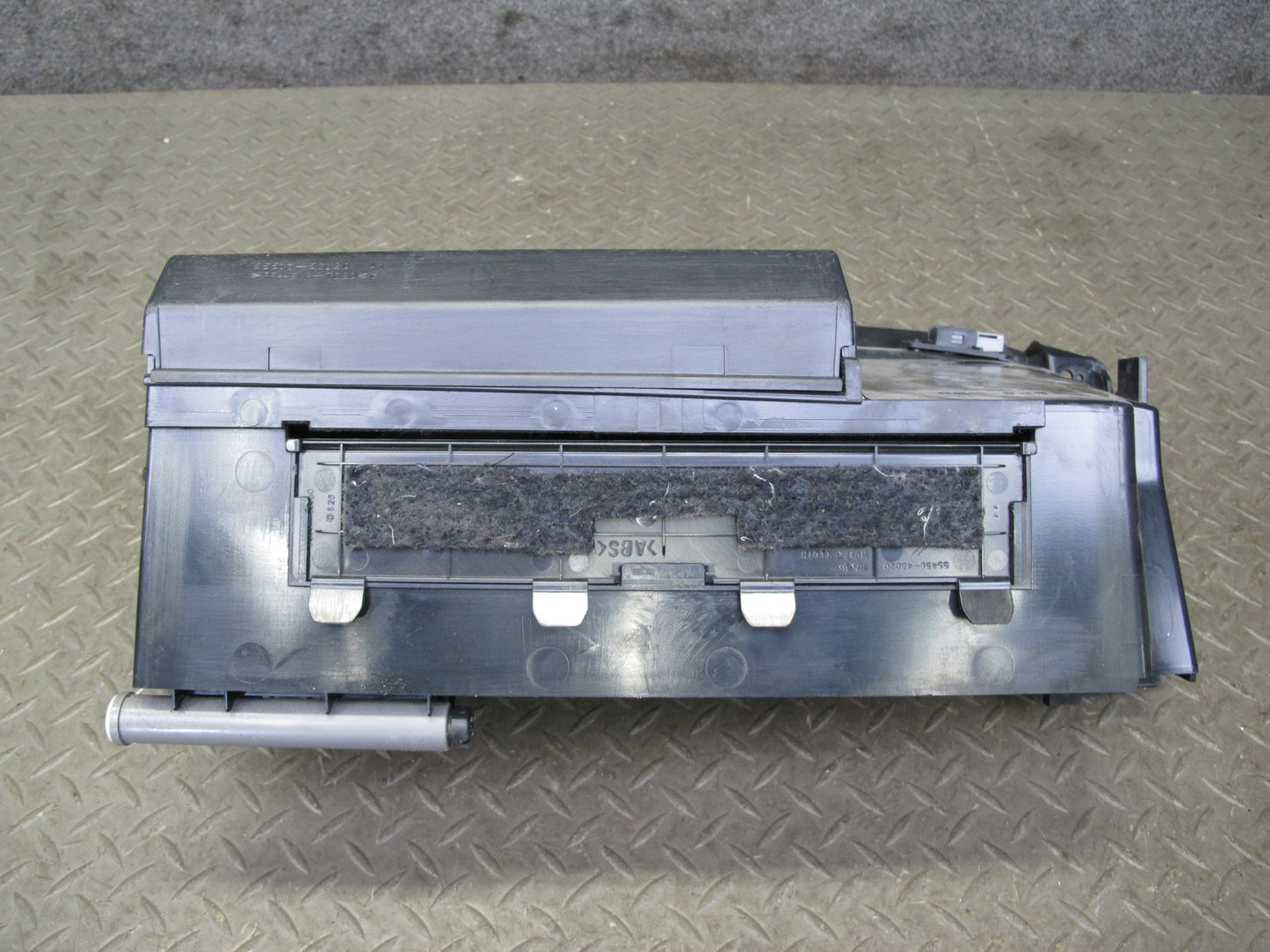 10-11 Lexus GSE20L IS350 IS250 Dash Glove Box Compartment Storage Alabaster OEM