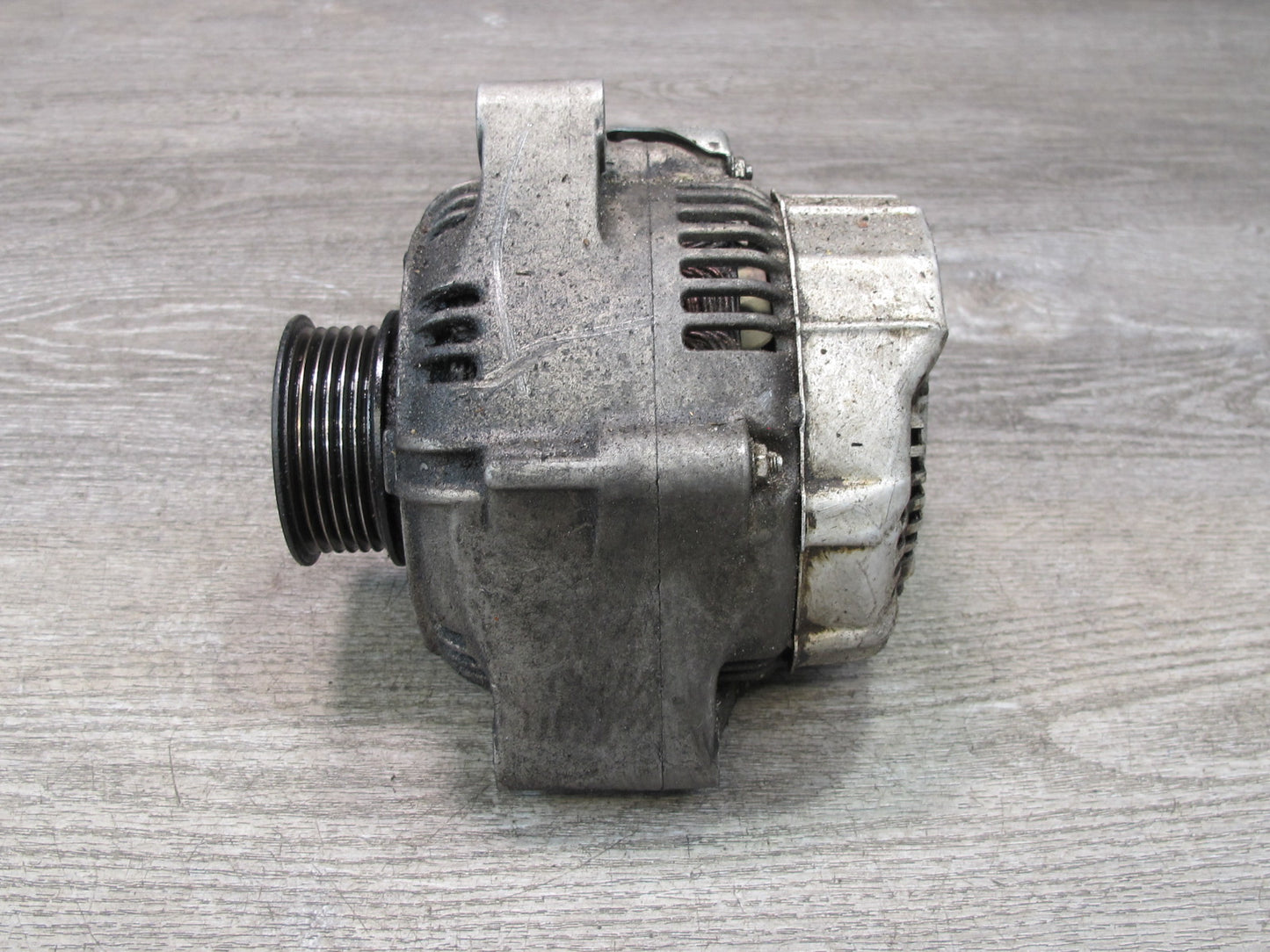 92-94 Lexus JZZ31L SC300 2JZGE Engine Generator Alternator OEM