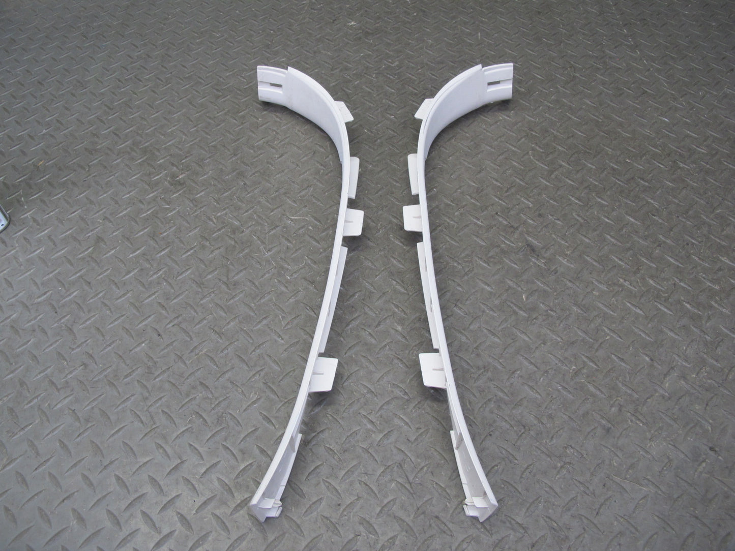 10-15 Lexus IS350 IS250 Convertible Set of 2 Left & Right Door Opening Trim OEM