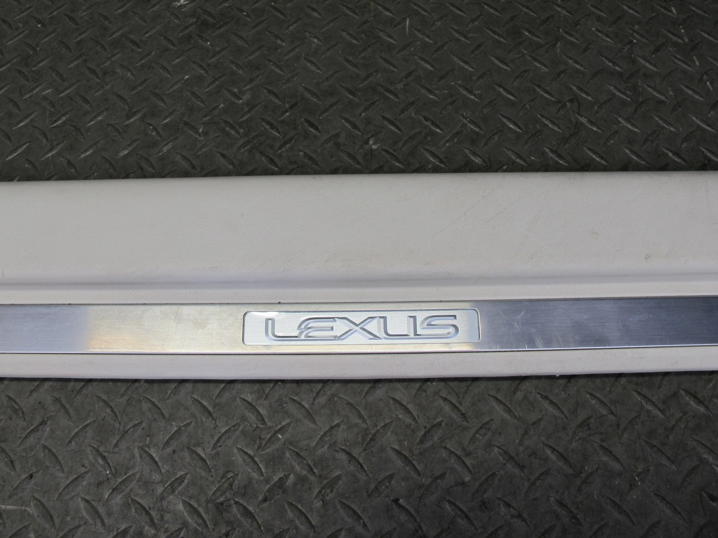 10-15 Lexus IS350 IS250 Convert Right & Left Side Door Sill Scuff Plate Set OEM