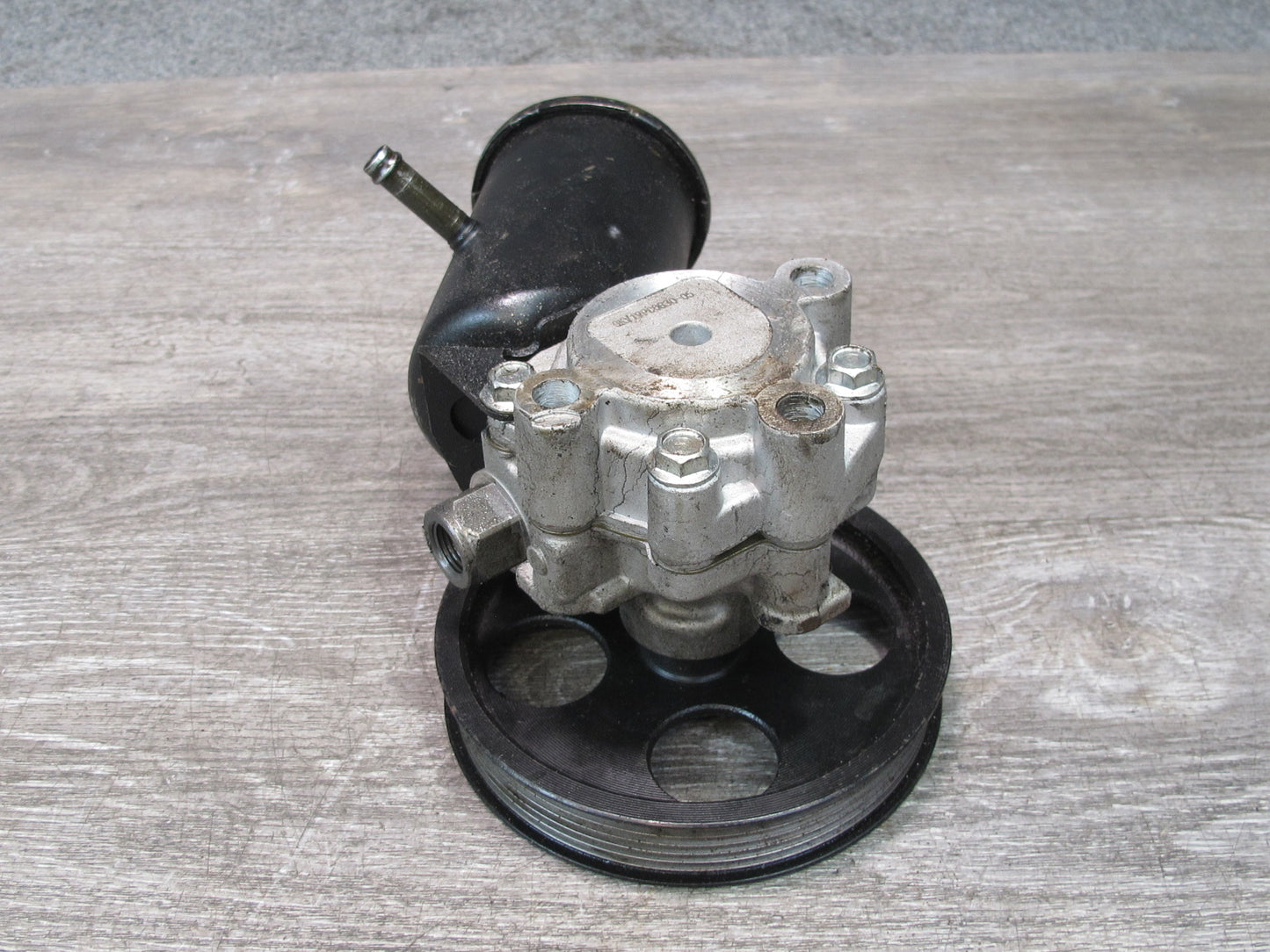 92-96 Lexus JZZ31L SC300 Power Steering Pump Reservoir Pulley Assy OEM