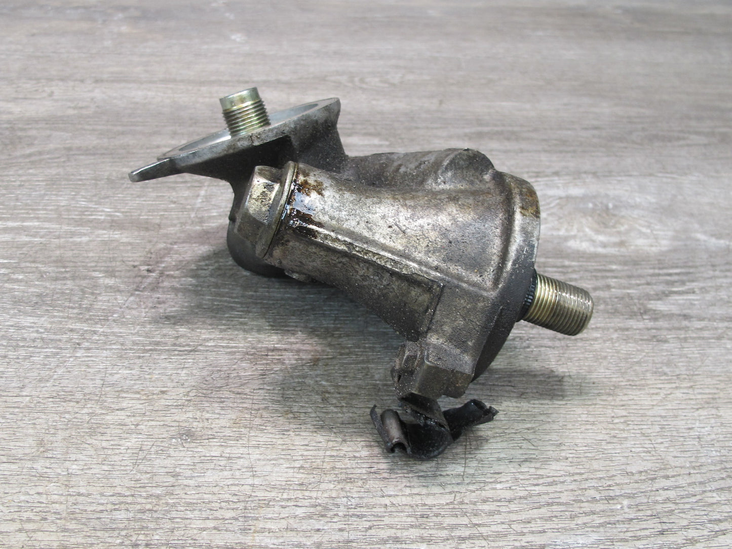 92-96 Lexus JZZ31L SC300 2JZGE Engine Oil Filter Housing OEM
